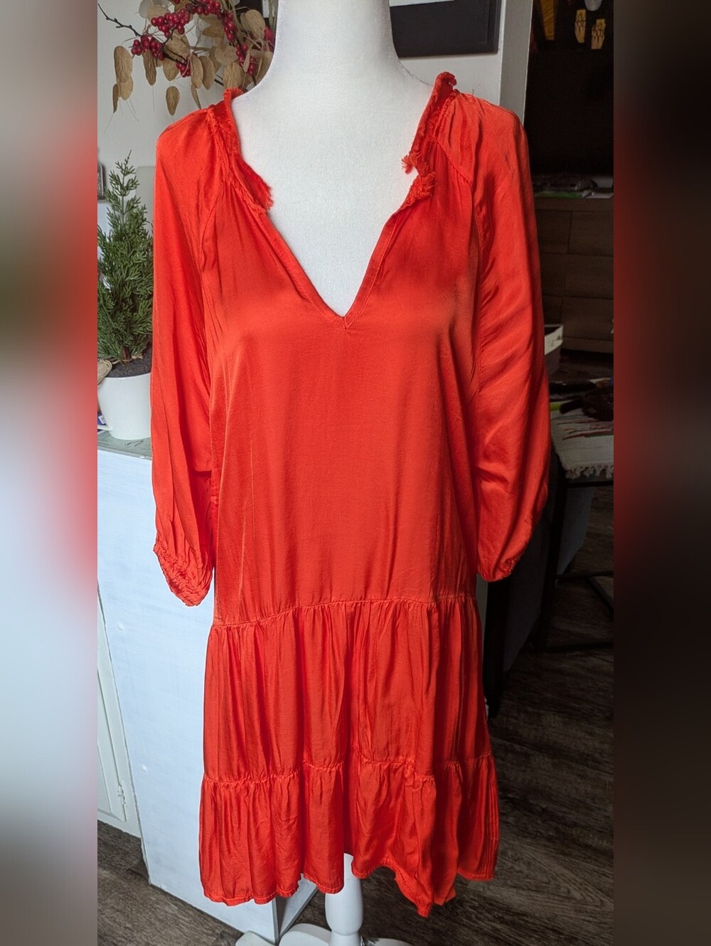 Nora by Sofia Made in Italy Coral/Orange Tiered Dress
Beautiful Made in Italy